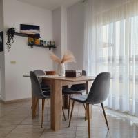 Port View Condo - Bed and Breakfast