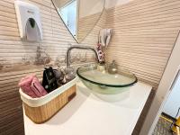 Vitamine Central Apartment - Bed and Breakfast Craiova