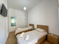 Eleonora Guest House - B&B Përmet