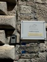 Re House Suite & Deluxe Apartament - Chambres d’hôtes