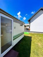 Apartament na Ogrodowej - 2 sypialnie, ogród, taras, parking - Chambres d'hôtes Trzęsacz