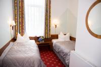 Petite Chambre Double ou Lits Jumeaux