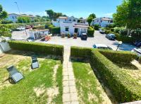 Seafront duplex villas sea view and spacious gardens - Ferienwohnung Porto Recanati