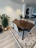 Cozy Urban Single Room - B&B Ålesund