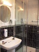 Familienzimmer (6 Erwachsene)