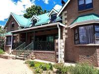 Clarens Mountain Sage Holiday House - B&B