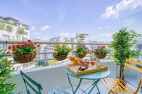 Elegant Suite Inn Paris la Defense - B&B