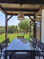 Tessera - Exclusive Stylish Maisonette in Kriopigi - B&B Kryopigí