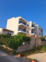M&M Luxury Apartments - B&B