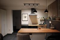 Lovely modern apartment with garden and BBQ place - B&B