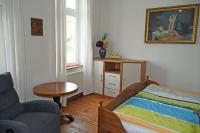 Apartamento de 1 dormitorio con balcón