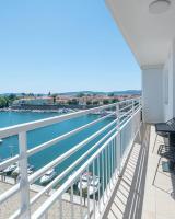 Sea view Mia apartment just renovated - B&B Zadar