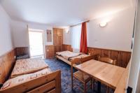Deluxe Doppel-/Zweibettzimmer