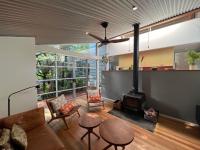 Kurrambin! - Vincentia Free Wi-Fi & Linen - 300m From the beach - B&B