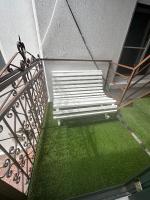 Elegant Escape Central Studio - Bed and Breakfast Craiova