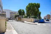 Silvia's Apartment with parking - 400m from sea - B&B