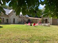 Gîte Aux chênes - Chambres d’hôtes La Viardière
