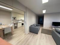 Apartment mit 3 Schlafzimmern und Balkon
