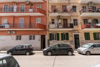 Le Rose di Alba Apartments - B&B