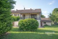 Green Oasis 5-Room Apartment with Large Garden - Chambres d’hôtes Panazol