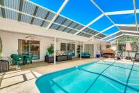 Spring Hill Home Private Pool, 9 Mi to Beach! - B&B