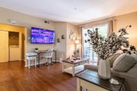 Luxury Modern Suite, Kingbed, Fast Wifi - B&B Santa Clarita