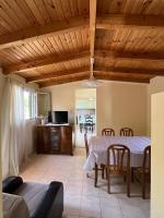 Αύρα - B&B Lixoúri