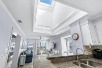 Pelican's Landing Relaxing Ocean View Unit 318 - Bed and Breakfast Myrtle Beach