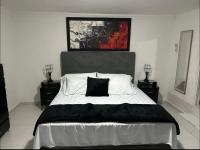 Apartamento edificio Iroka en el Rodadero Frente Al Mar con cocina full equipada - B&B Santa Marta