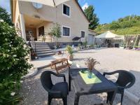 Haus Natura - Chambres d'hôtes Jurdani