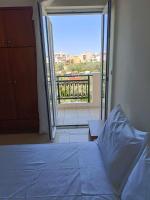 Despoina's Sea View Apartment - B&B