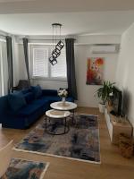 Lux B Apartment - Ferienwohnung