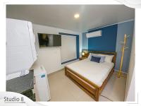 Studio8 Lujan Apartament #5 - B&B