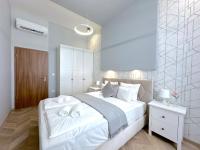 Lovely 3-bedroom in Downtown with Modern Design and AC - B&B Budapest