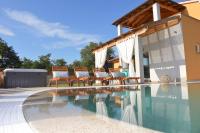 Villa Dana Poreč - 6min drive to the beach - Pool - Whirpool - B&B