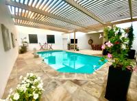 Dolphin Beach Summer Place - Bed and Breakfast Rand Rifles