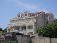 SB Apartment No 2 - B&B