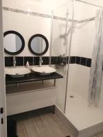 Loue appartement spacieux et familiale à marignane, La Galagoviere, 8 rue de Wolfsburg - Chambres d’hôtes