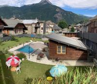 Les Combles - Saint Etienne de Cuines - Bed and Breakfast