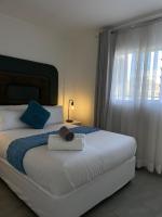 Menlyn Place City Vibes - B&B