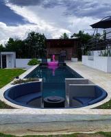 Villa moderna con una hermosa piscina, fogata y BBQ - Bed and Breakfast
