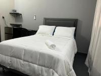 Habitación en el centro de asunción solo efectivo guaranies - B&B Asunción