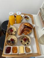 La Halte des Arènes de Nimes - Appartement Minimaliste - Ecusson Nimes - B&B Nîmes