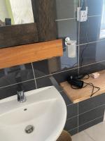 Habitación Doble Económica con baño privado