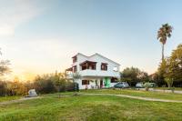 Unique Villa nearby Kalamata - B&B Ántheia