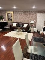 Beautiful Luxurious Large Home - B&B Auckland