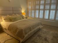 Central Stellenbosch Apartment, Dorp Street - B&B Stellenbosch