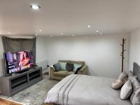 Twickenham Stadium Studio - Bed and Breakfast