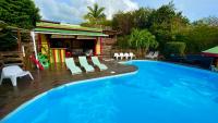 Gite LES CALEBASSIERS - B&B Deshaies