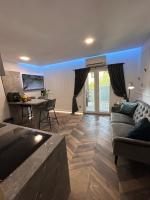 Delfa Luxe Suite - Ferienwohnung Supetar